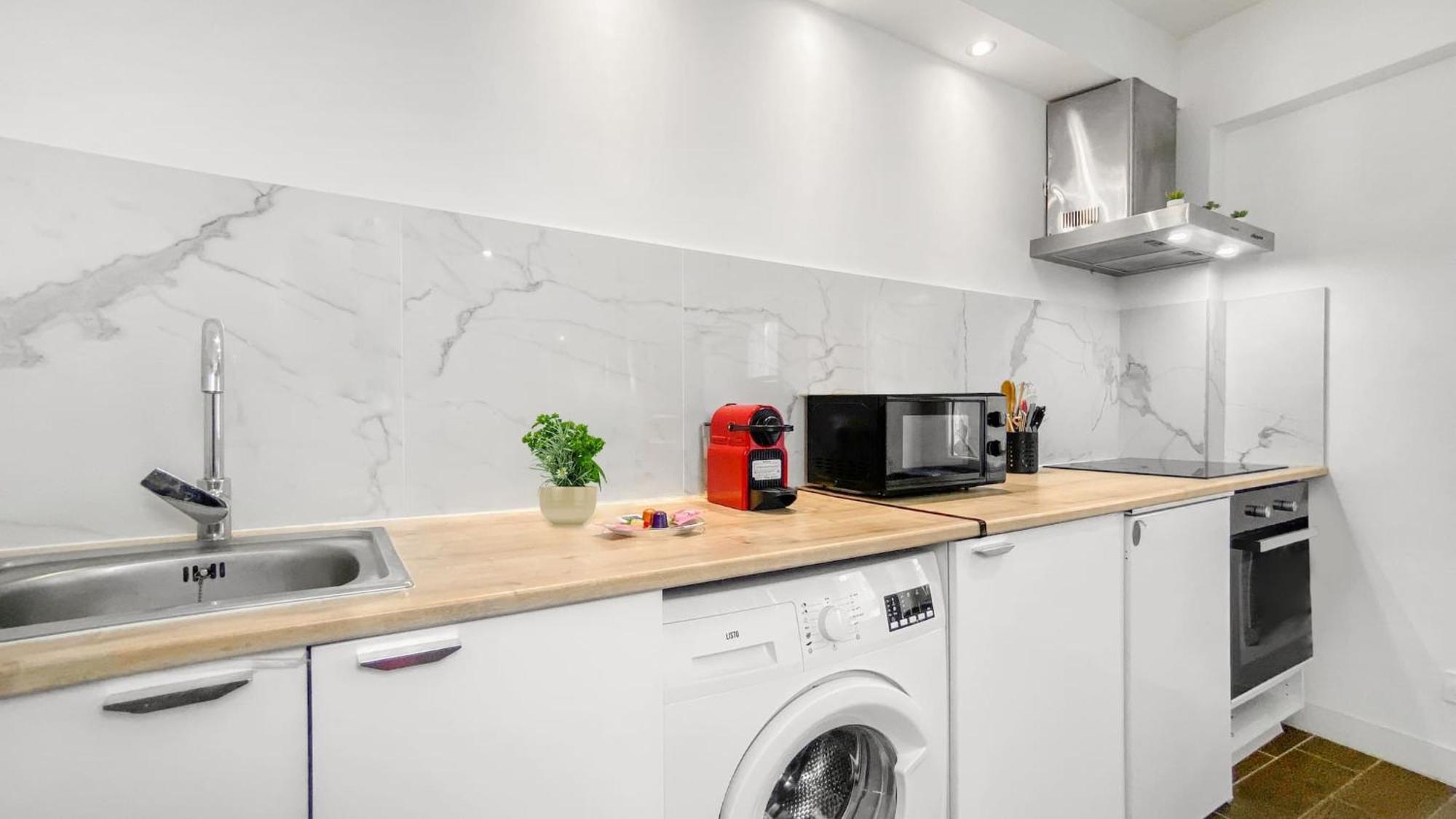 Homey Forest - Hypercentre - Proche Gare Et Tram - Wifi & Netflix Annemasse Exterior foto